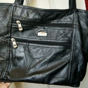 Gloria Vanderbilt Purse